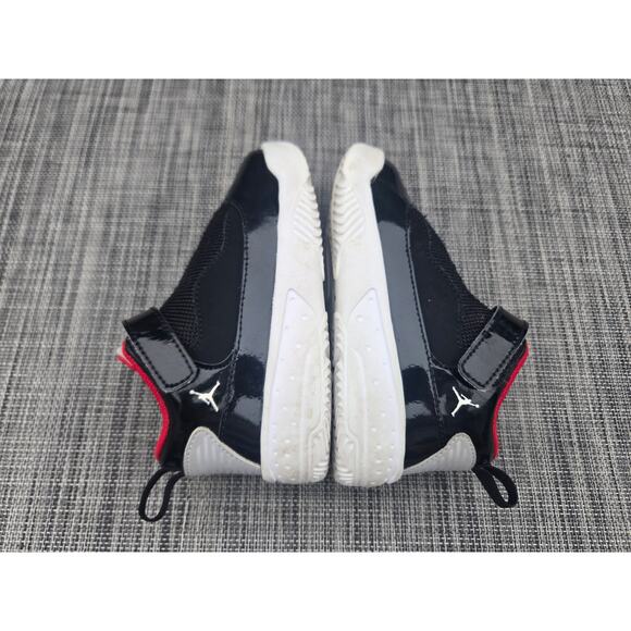 Nike Air Jordan Max Aura TD Sneakers Little Kids/ Toddler Size 8C - Picture 8 of 10